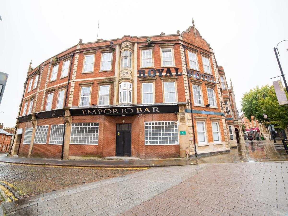 The Royal Hotel ケタリング エクステリア 写真